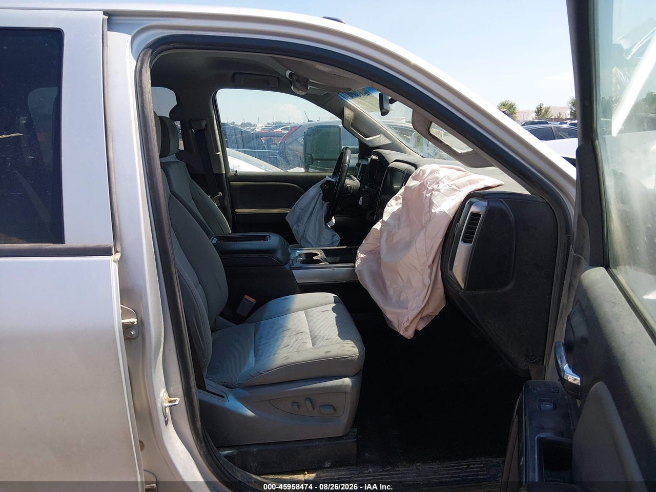 2017 CHEVROLET SILVERADO 3500HD LT · 5/11
