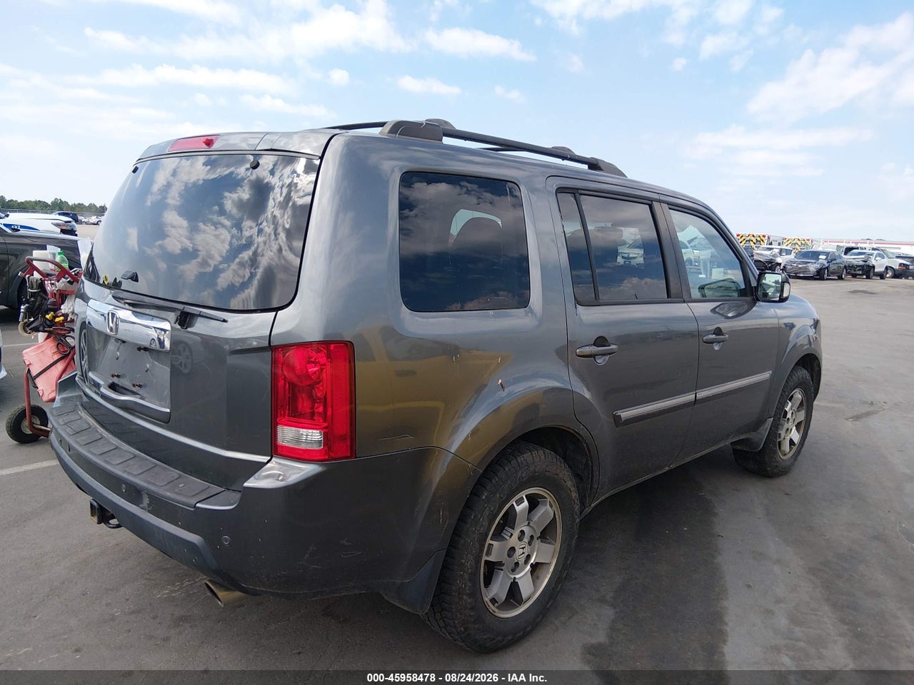 2011 HONDA PILOT TOURING · 4/11