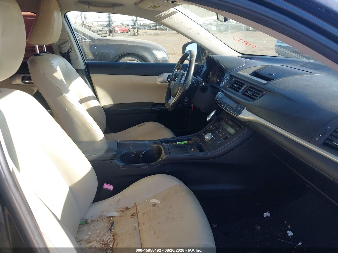 2012 LEXUS CT 200H · 5/11