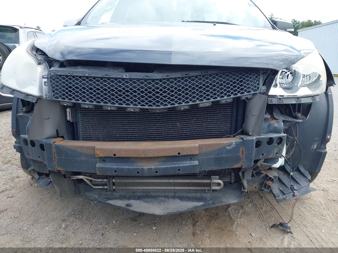 2011 CHEVROLET TRAVERSE 2LT · 6/11