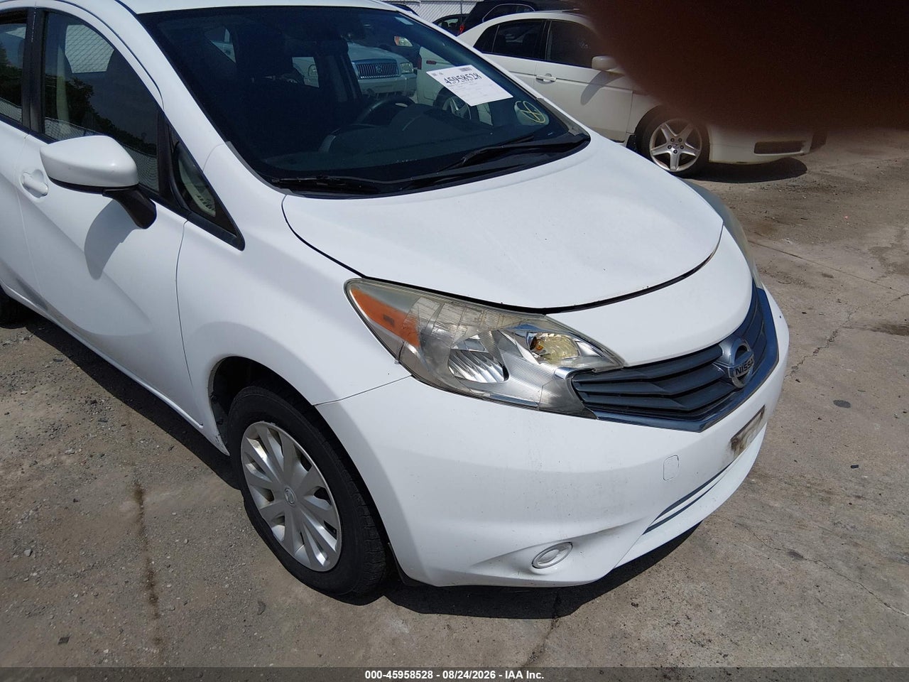 2016 NISSAN VERSA NOTE S (SR)/S PLUS/SL/SR/SV · 6/10