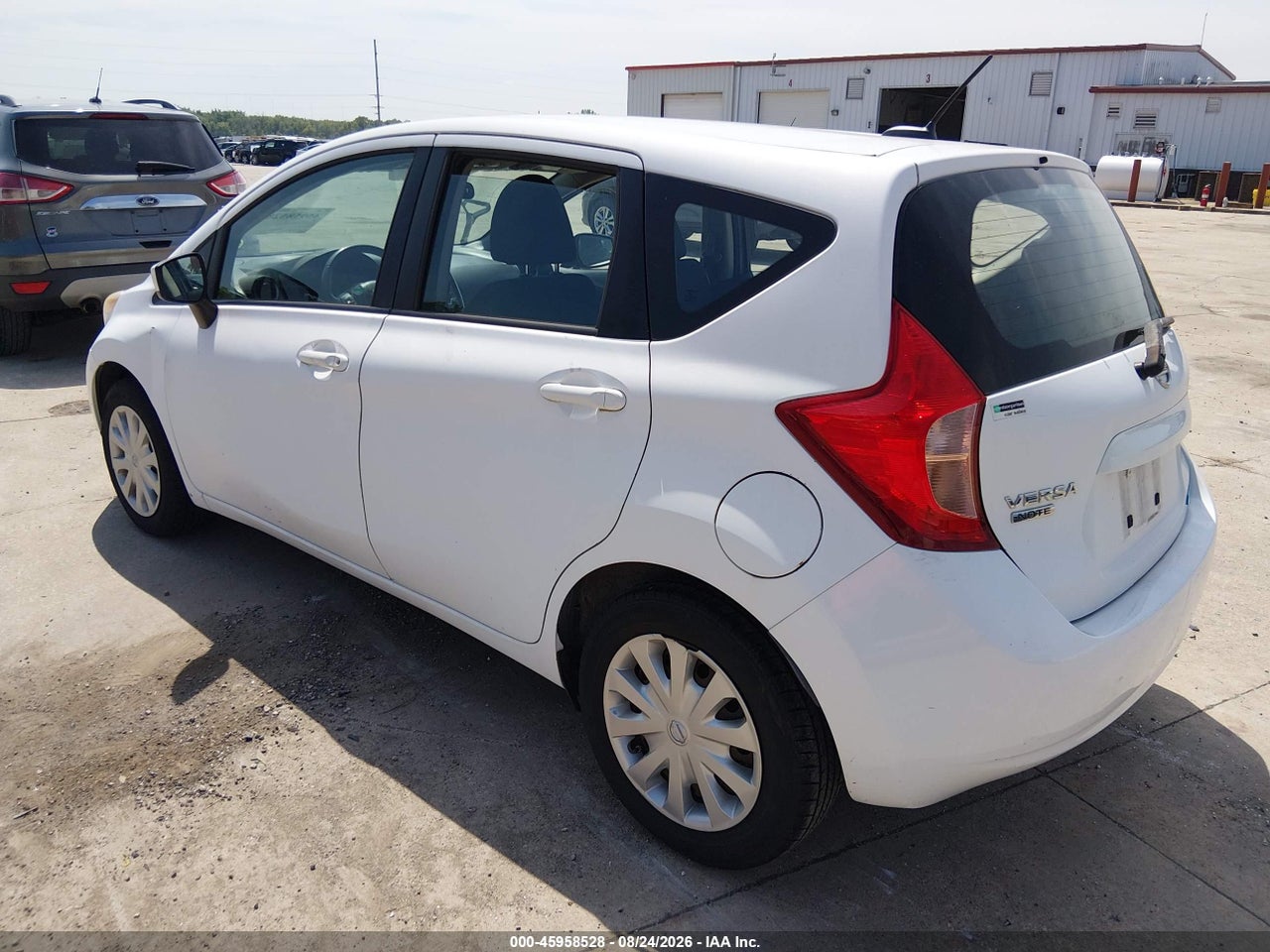 2016 NISSAN VERSA NOTE S (SR)/S PLUS/SL/SR/SV · 3/10