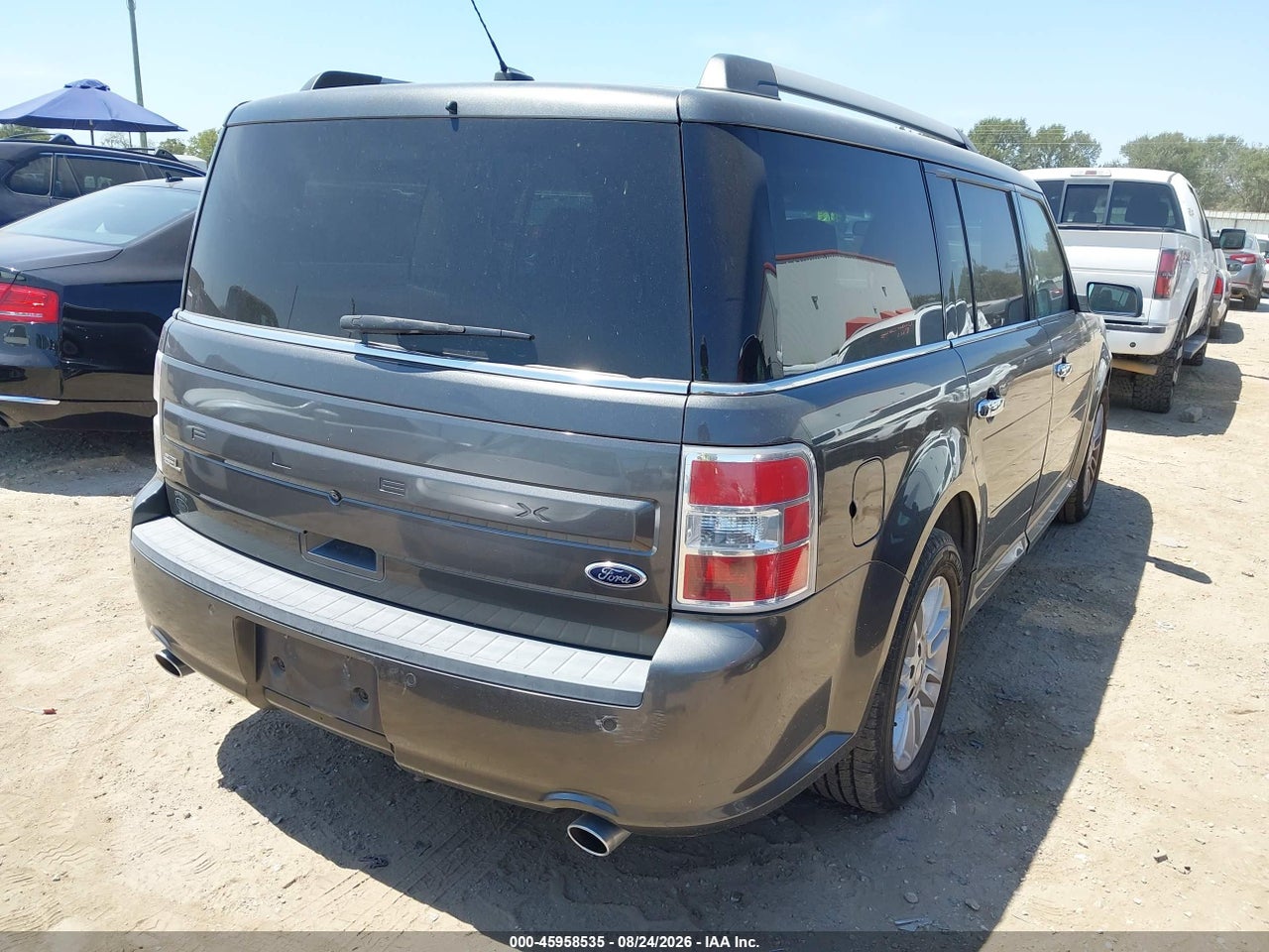 2015 FORD FLEX SEL · 4/11