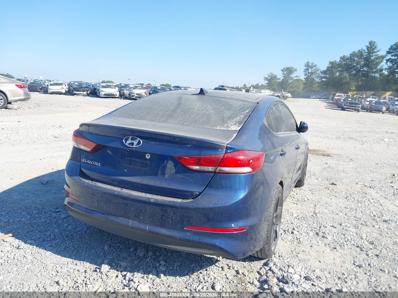2017 HYUNDAI ELANTRA SE · 4/11