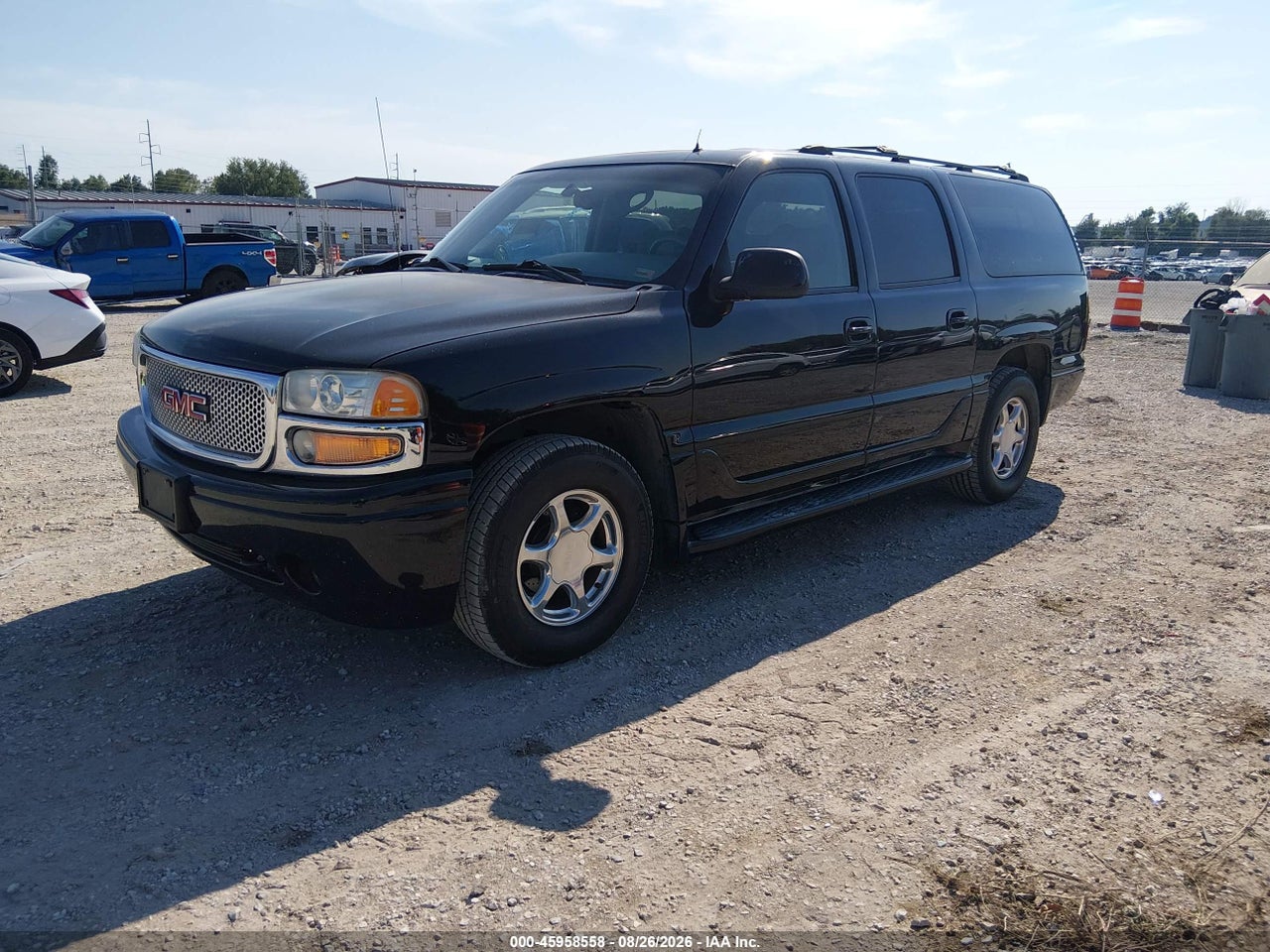 2002 GMC YUKON XL 1500 DENALI · 2/11