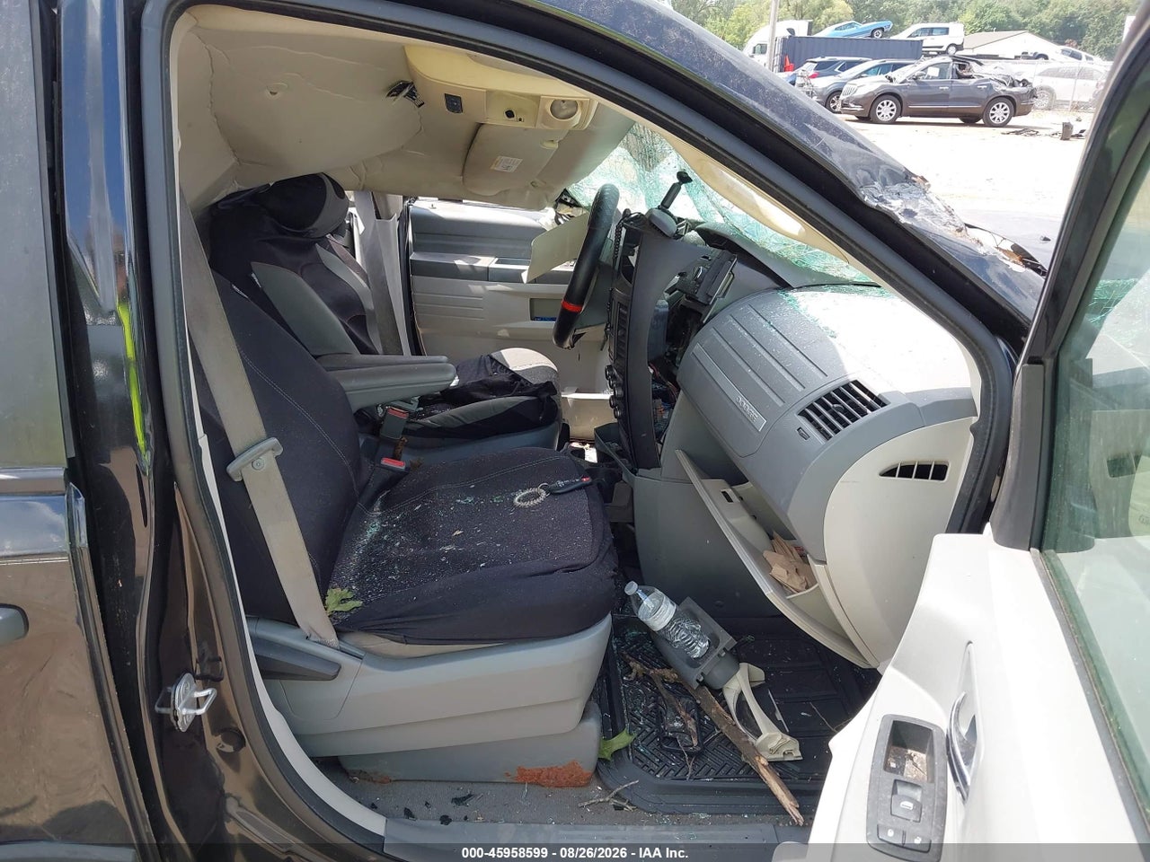 2008 DODGE GRAND CARAVAN SE · 5/11