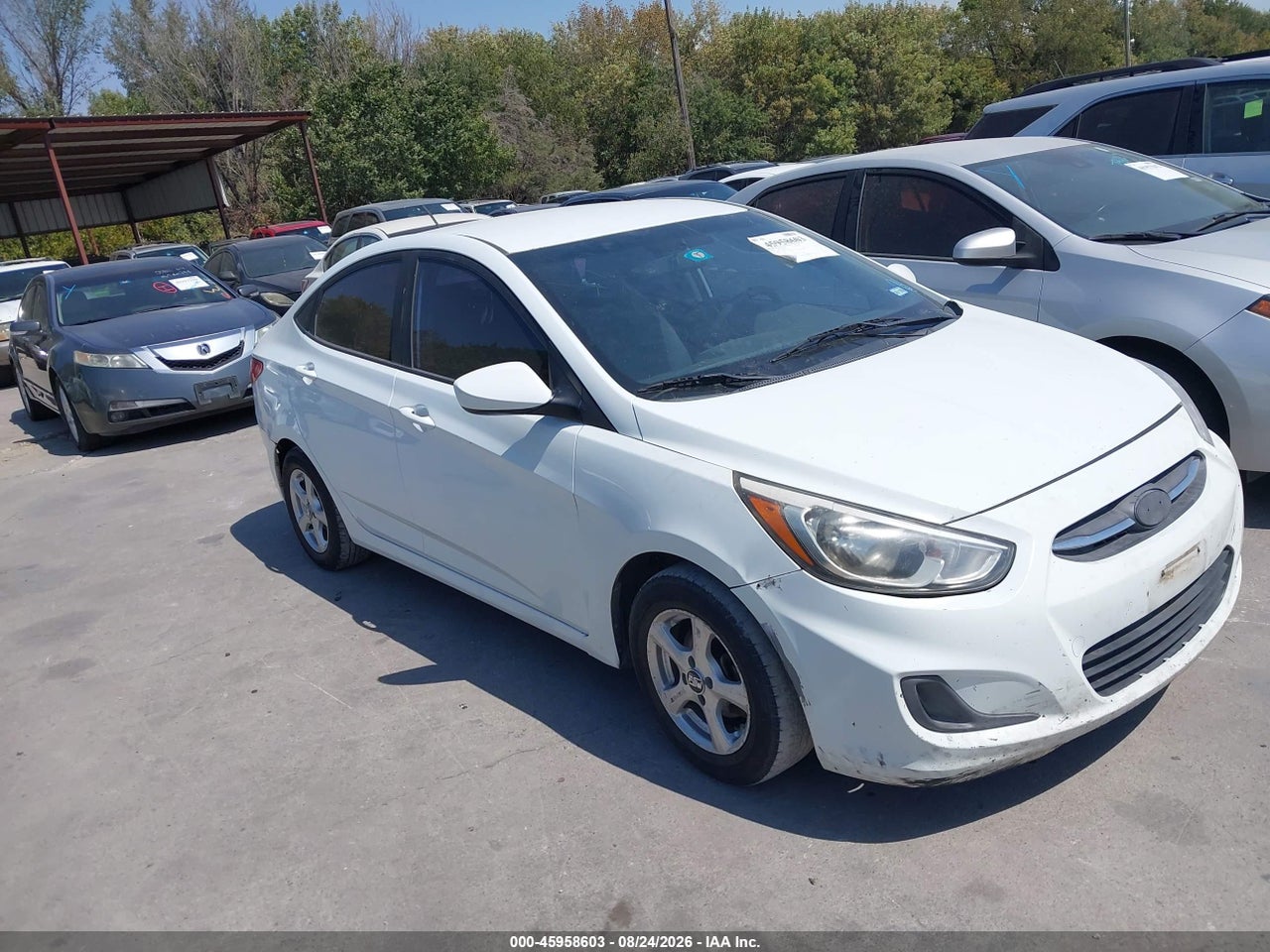 KMHCT4AE9GU****** · 2016 HYUNDAI ACCENT SE