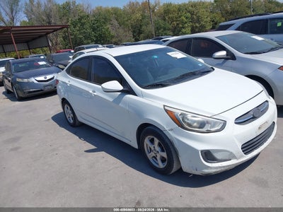 KMHCT4AE9GU****** · 2016 HYUNDAI ACCENT SE