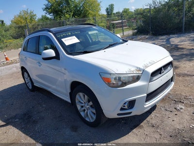 JA4AR4AU3BZ****** · 2011 MITSUBISHI OUTLANDER SPORT SE