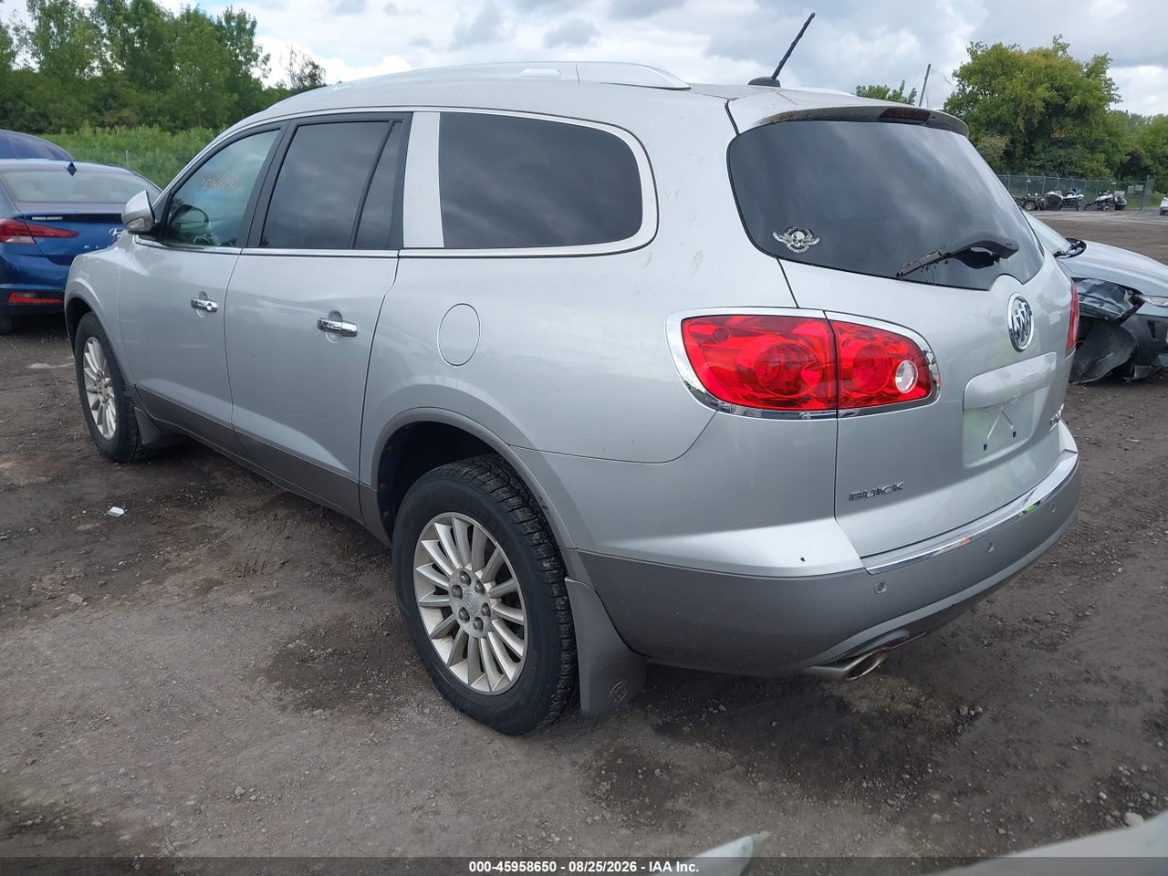2011 BUICK ENCLAVE 1XL · 3/11