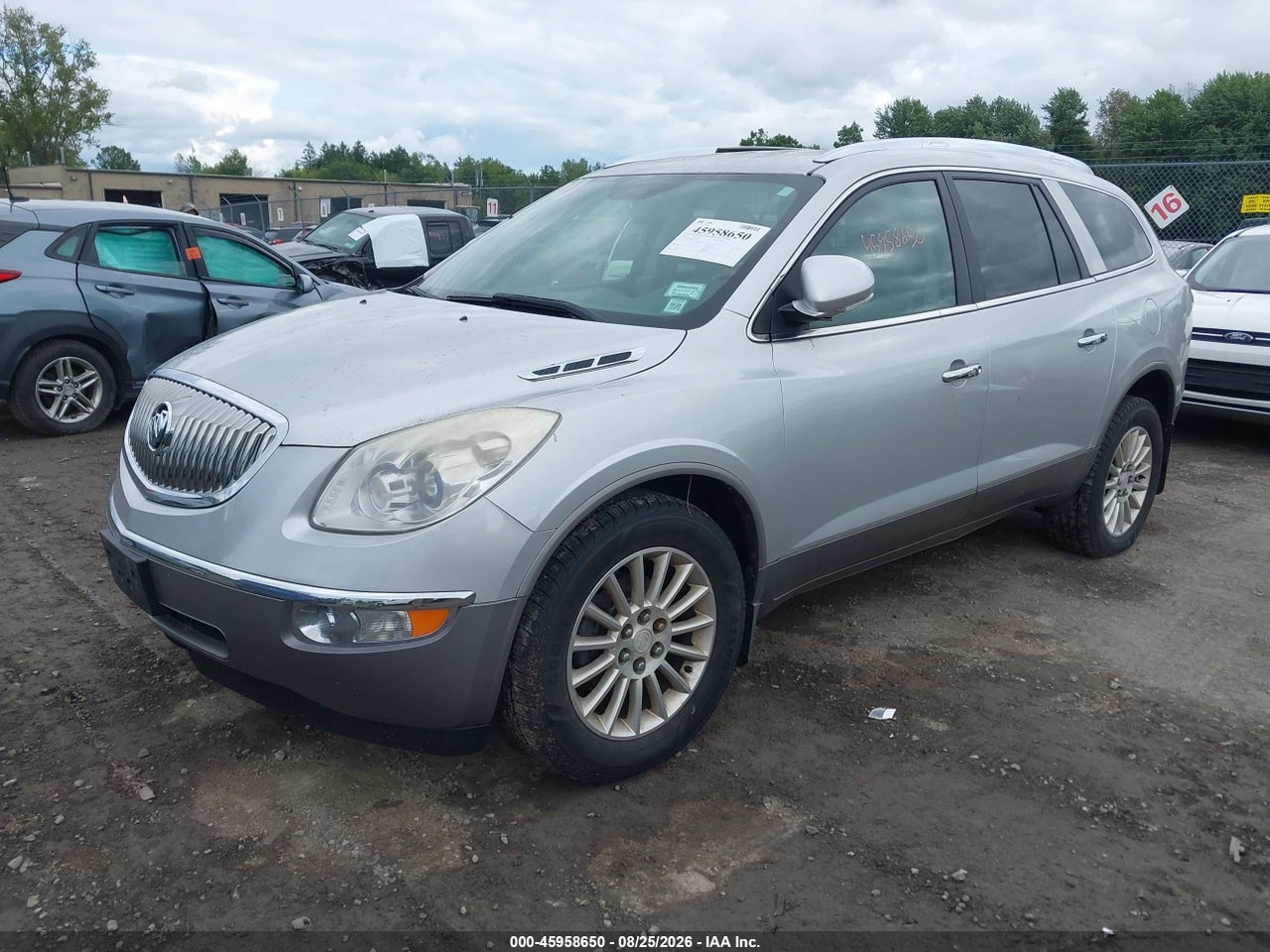2011 BUICK ENCLAVE 1XL · 2/11
