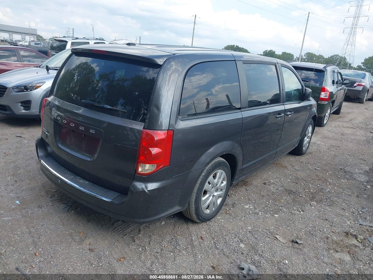 2018 DODGE GRAND CARAVAN SE · 4/11