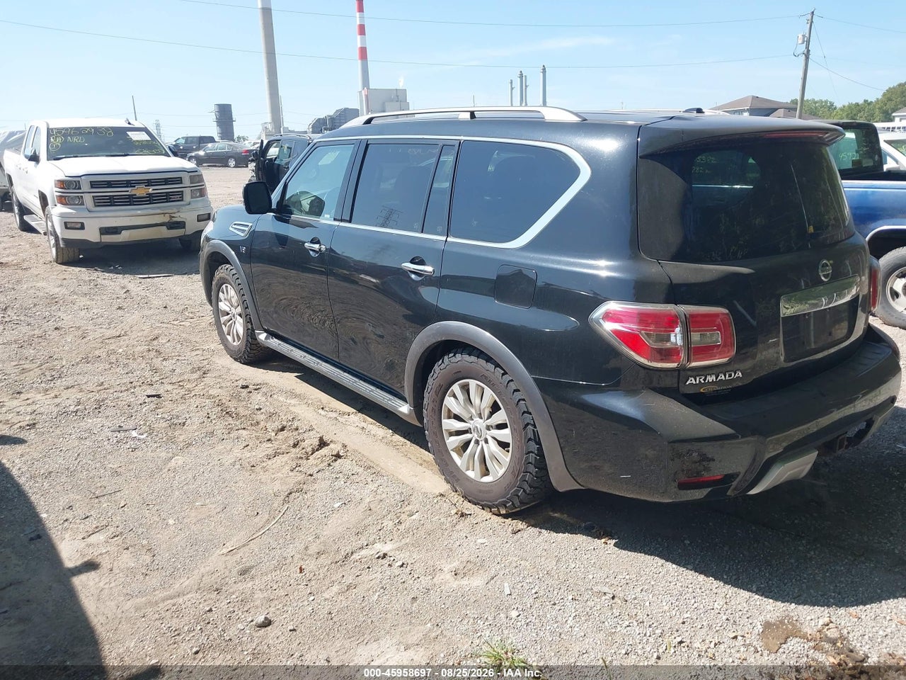 2017 NISSAN ARMADA SV · 3/10