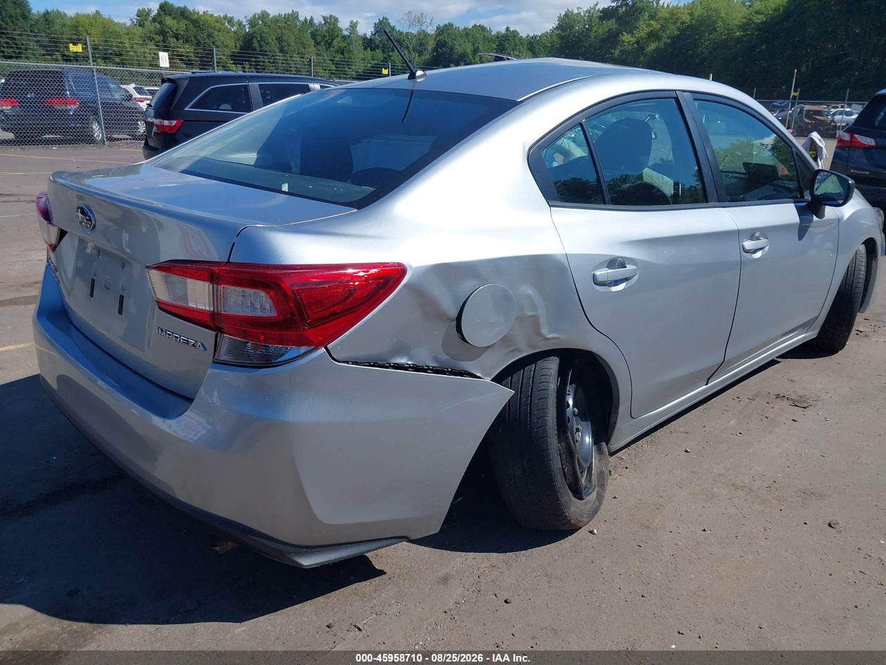 2022 SUBARU IMPREZA BASE · 4/10