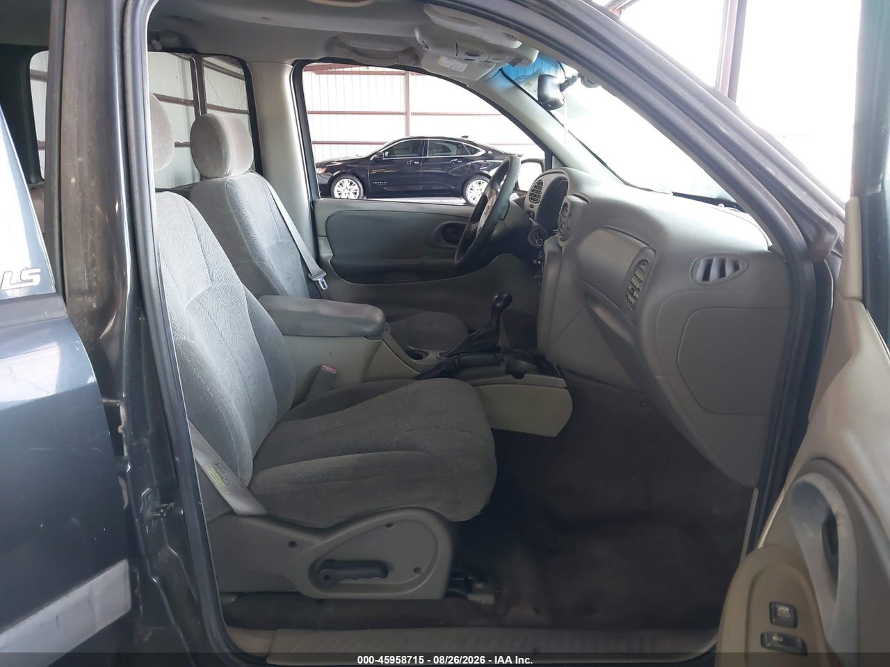 2004 CHEVROLET TRAILBLAZER EXT LS · 5/11