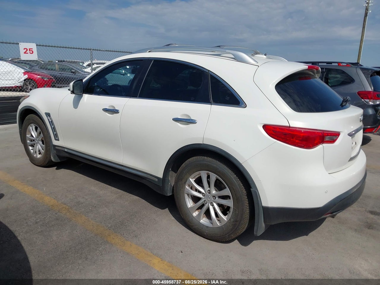 2013 INFINITI FX37 · 3/11