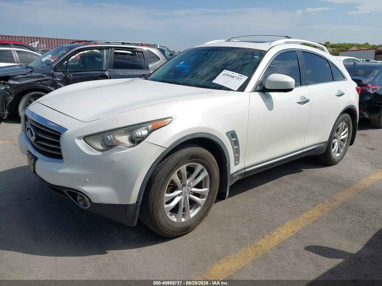 2013 INFINITI FX37 · 2/11