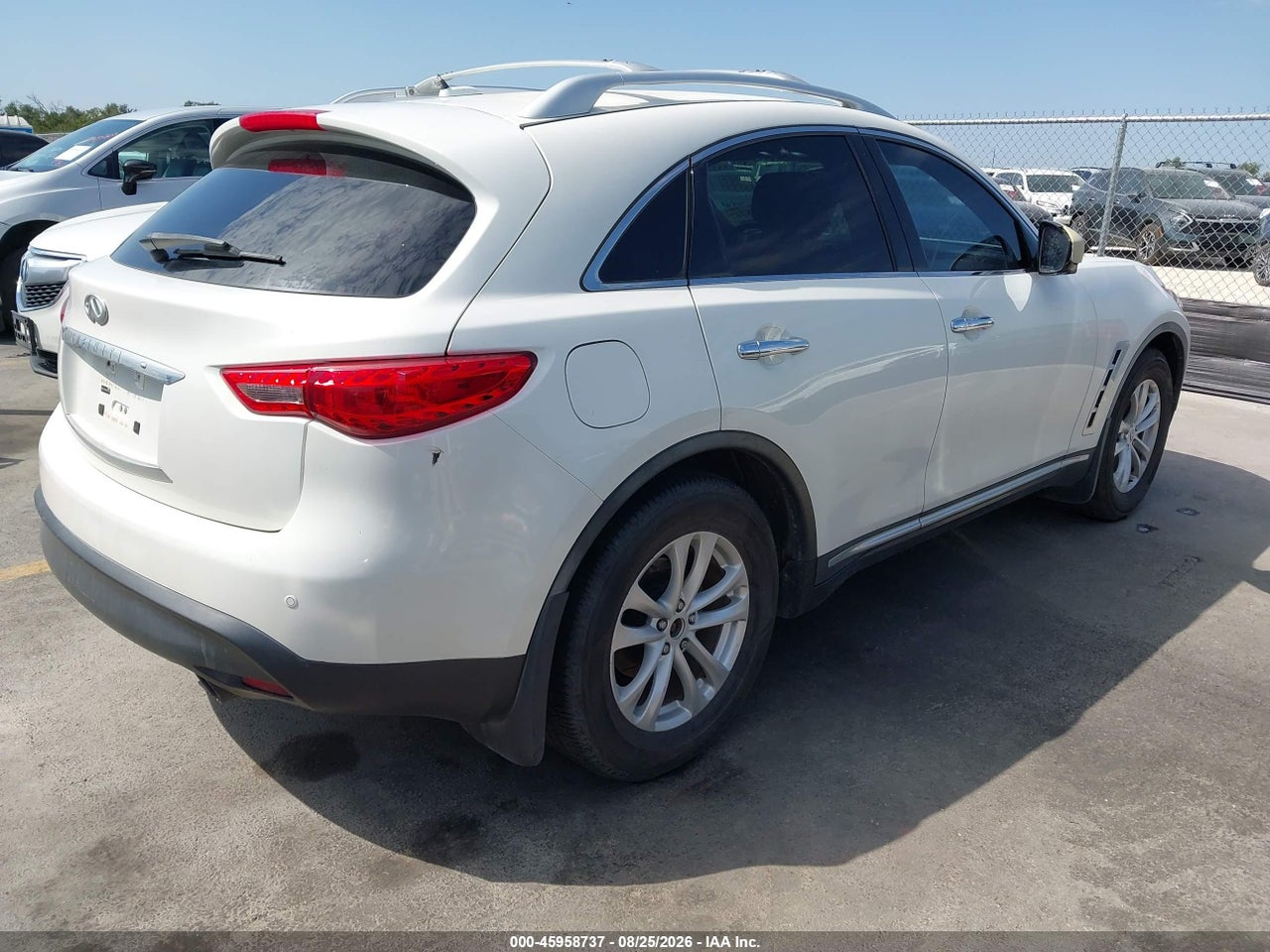 2013 INFINITI FX37 · 4/11