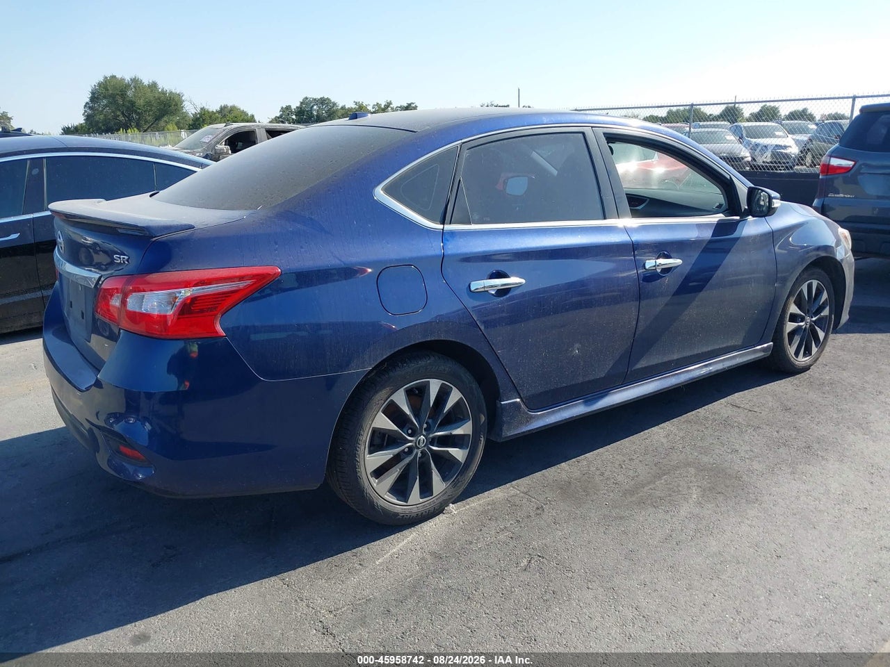 2017 NISSAN SENTRA SR · 4/11