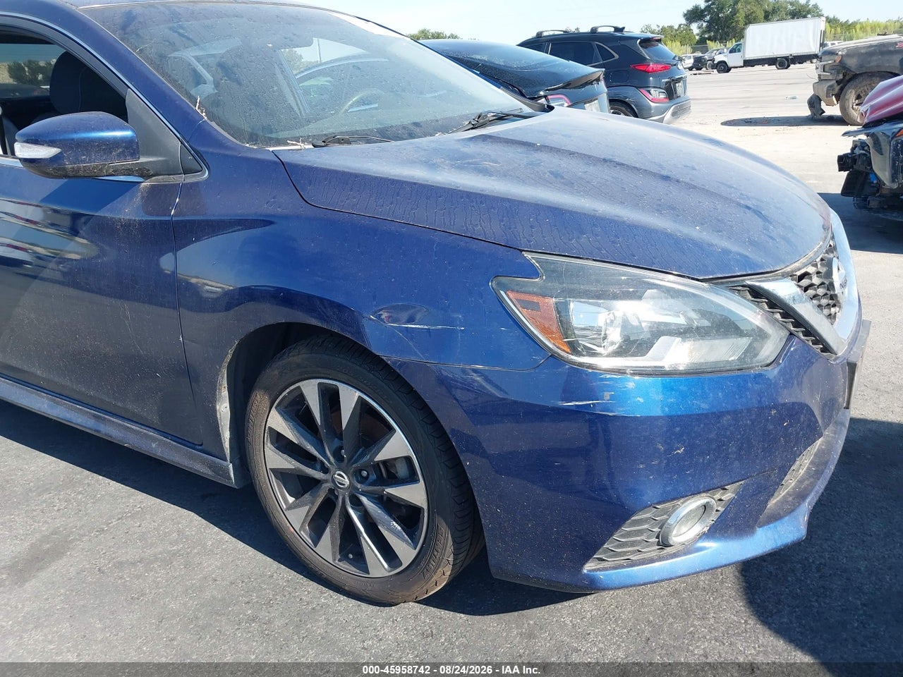 2017 NISSAN SENTRA SR · 6/11