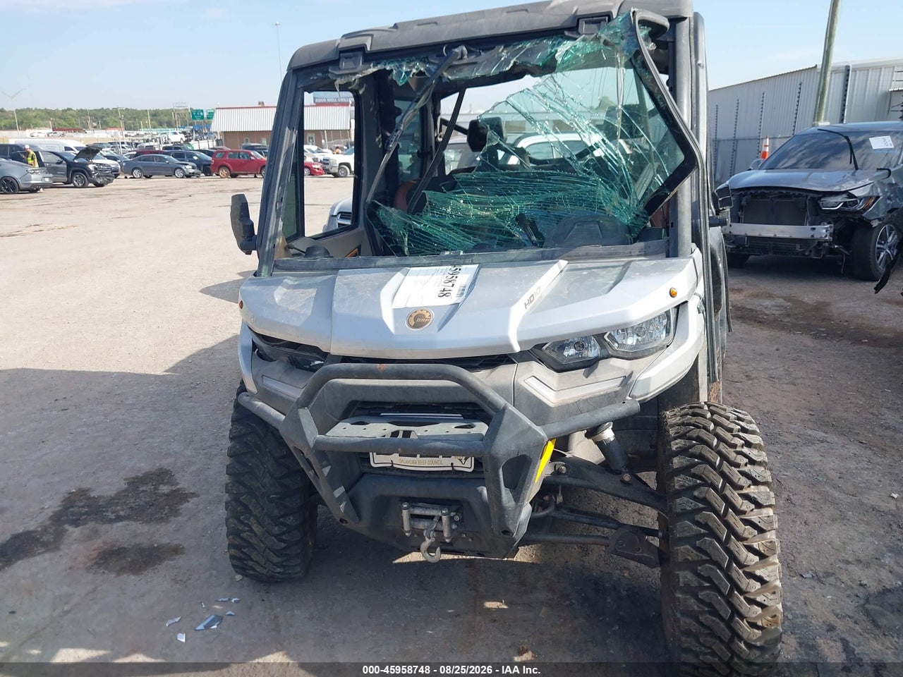 2021 CAN-AM DEFENDER MAX LIMITED CAB HD10 · 5/11