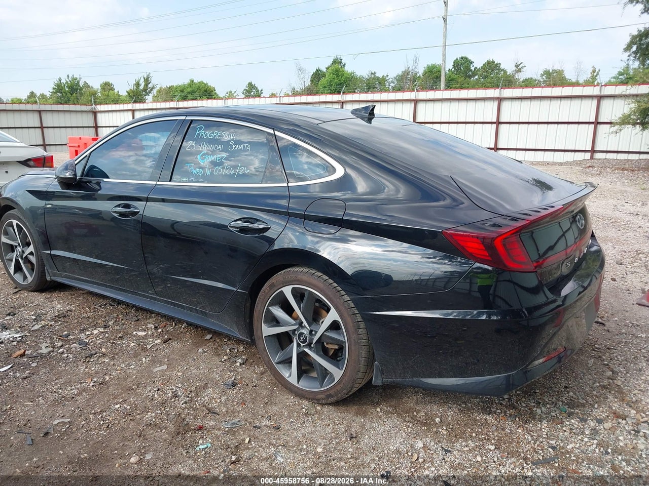 2023 HYUNDAI SONATA SEL PLUS · 3/11