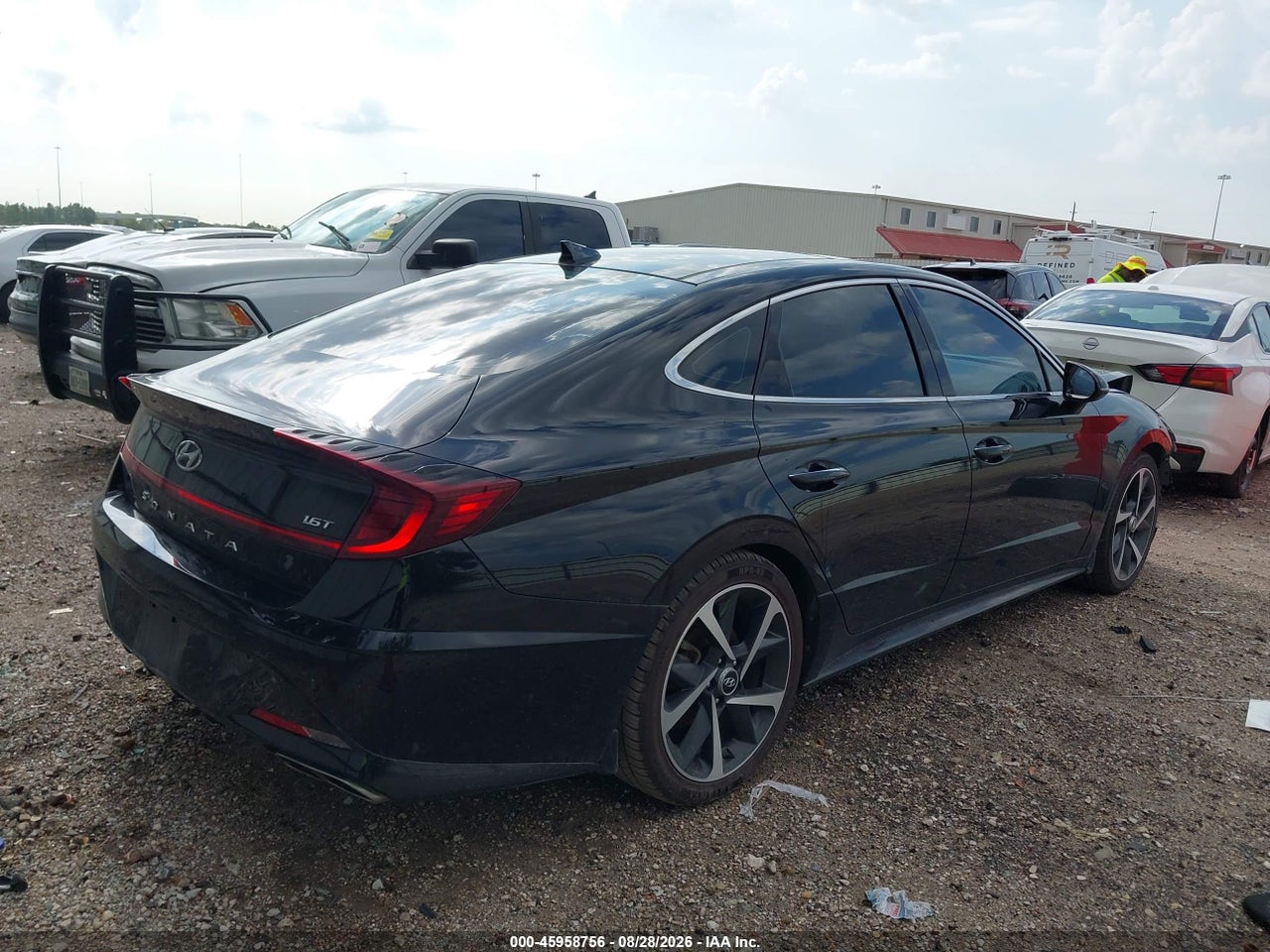 2023 HYUNDAI SONATA SEL PLUS · 4/11