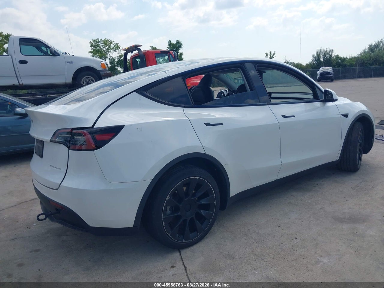 2023 TESLA MODEL Y AWD/LONG RANGE DUAL MOTOR ALL-WHEEL DRIVE · 4/10