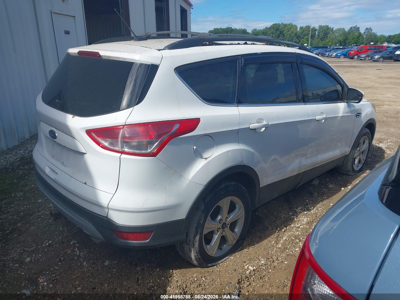 2014 FORD ESCAPE SE · 4/11
