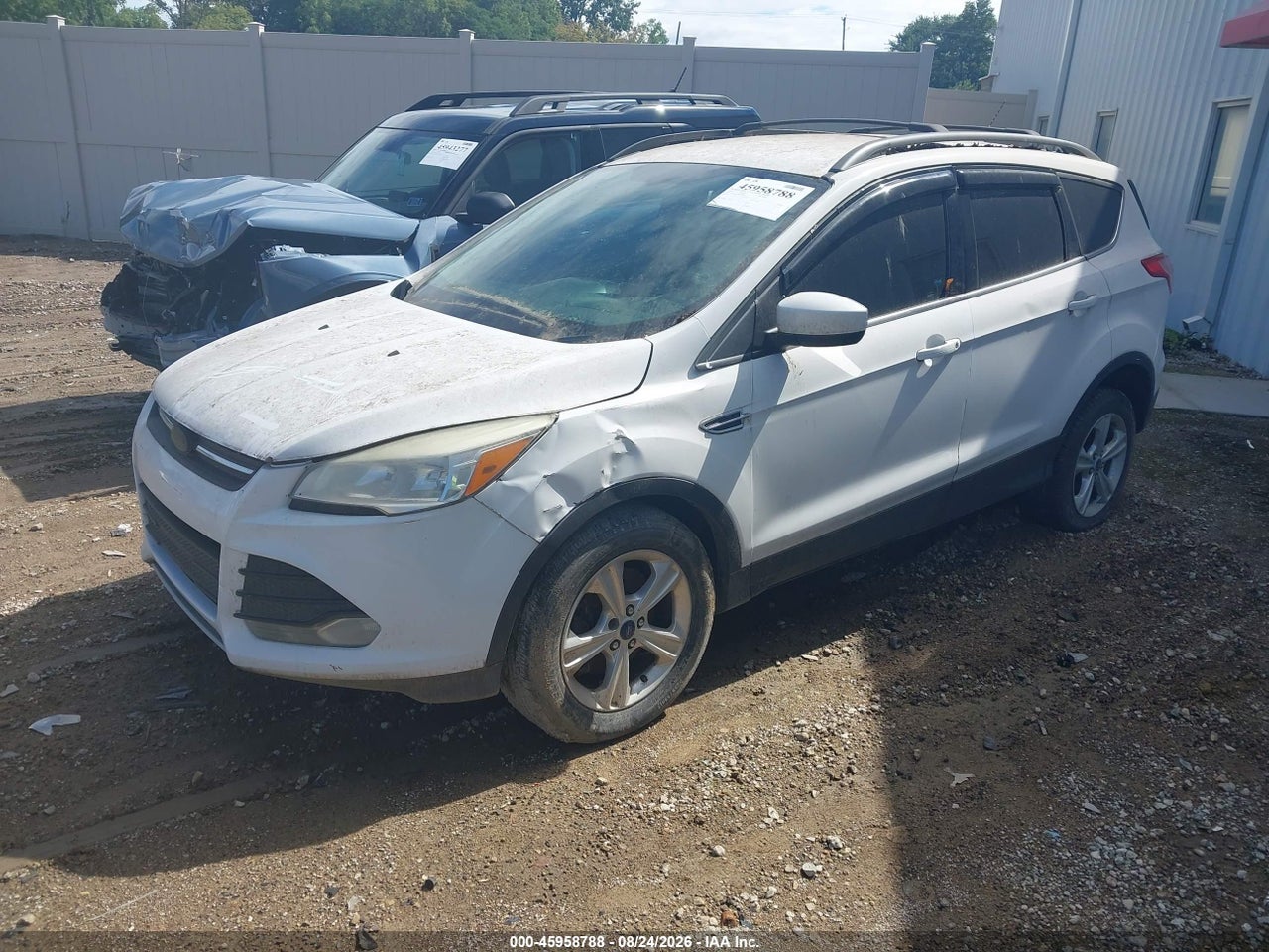 2014 FORD ESCAPE SE · 2/11