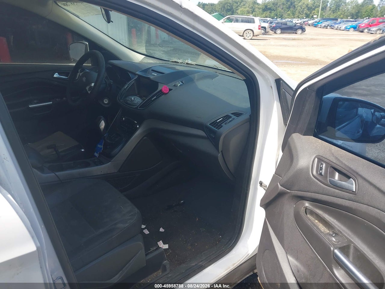 2014 FORD ESCAPE SE · 5/11