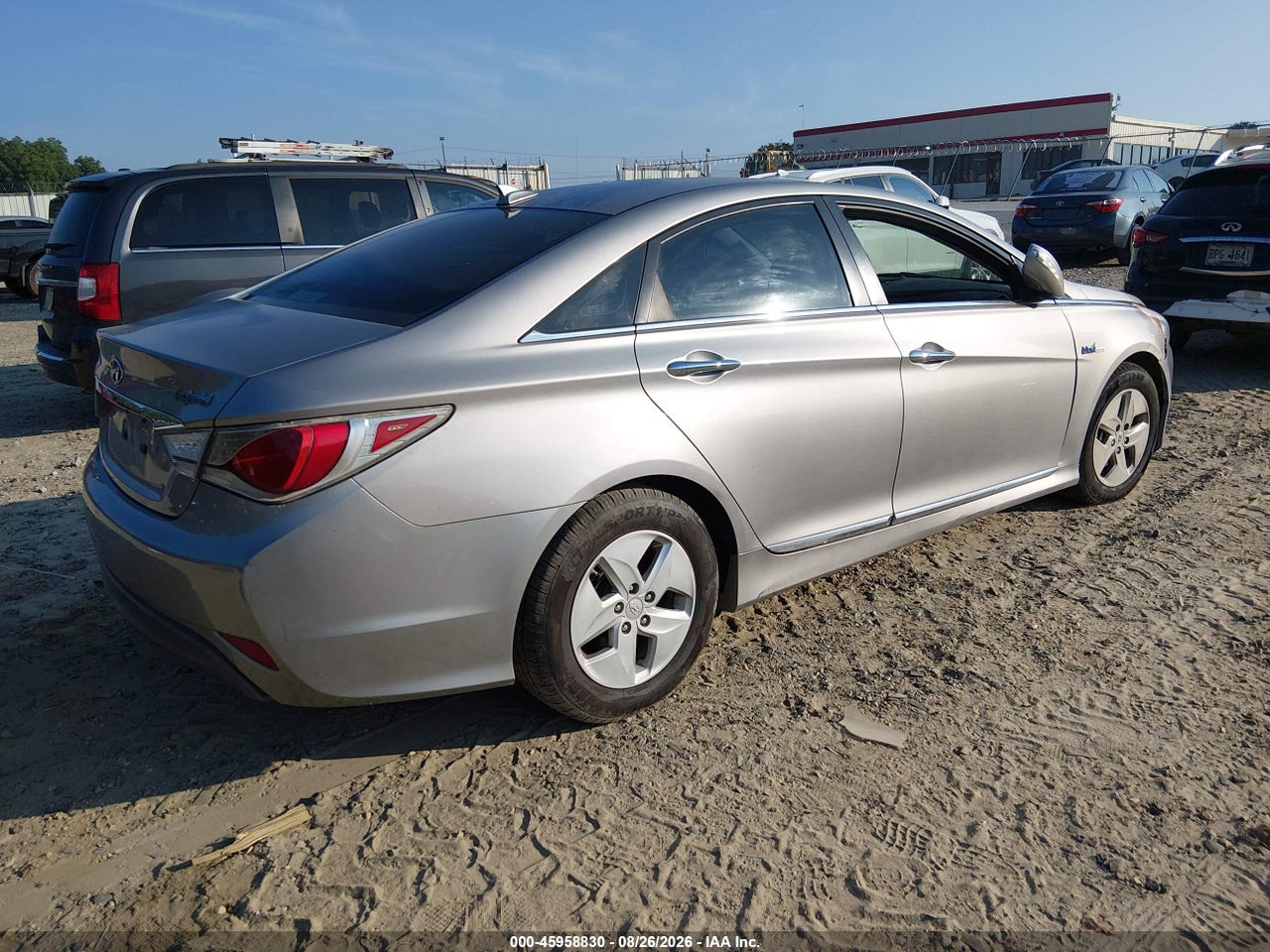 2012 HYUNDAI SONATA HYBRID · 4/11