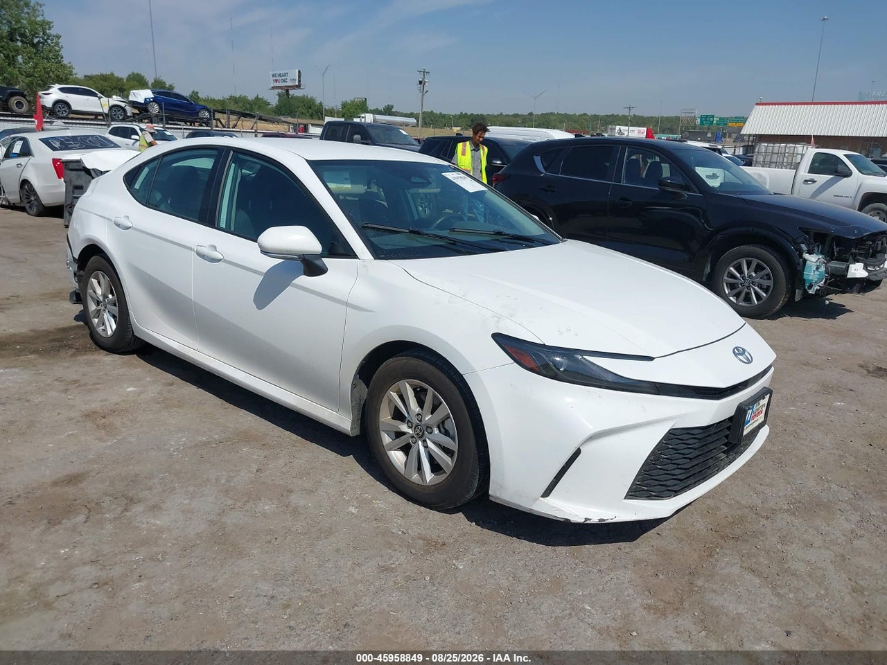 4T1DAACK9SU****** · 2025 TOYOTA CAMRY LE