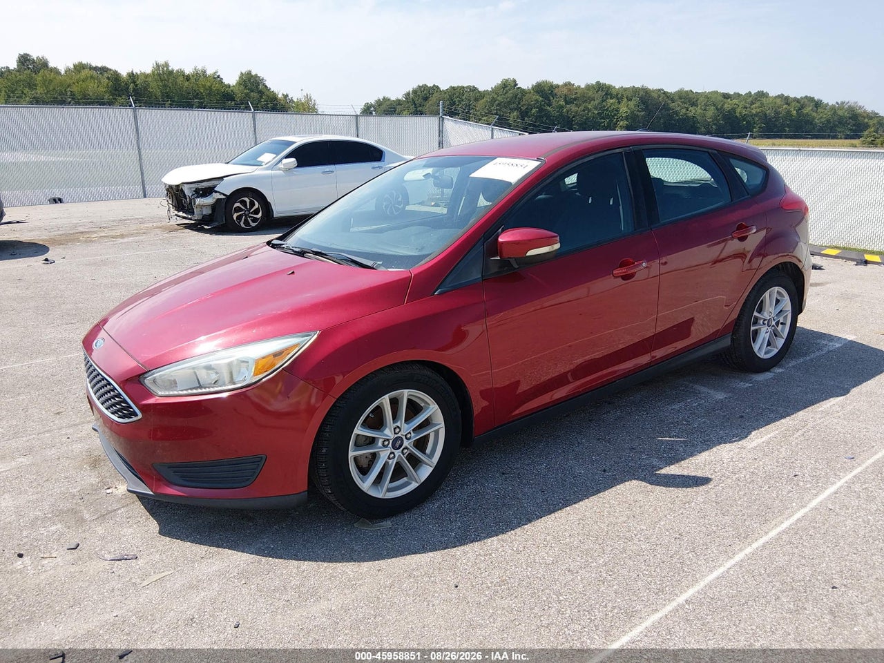 2015 FORD FOCUS SE · 2/8