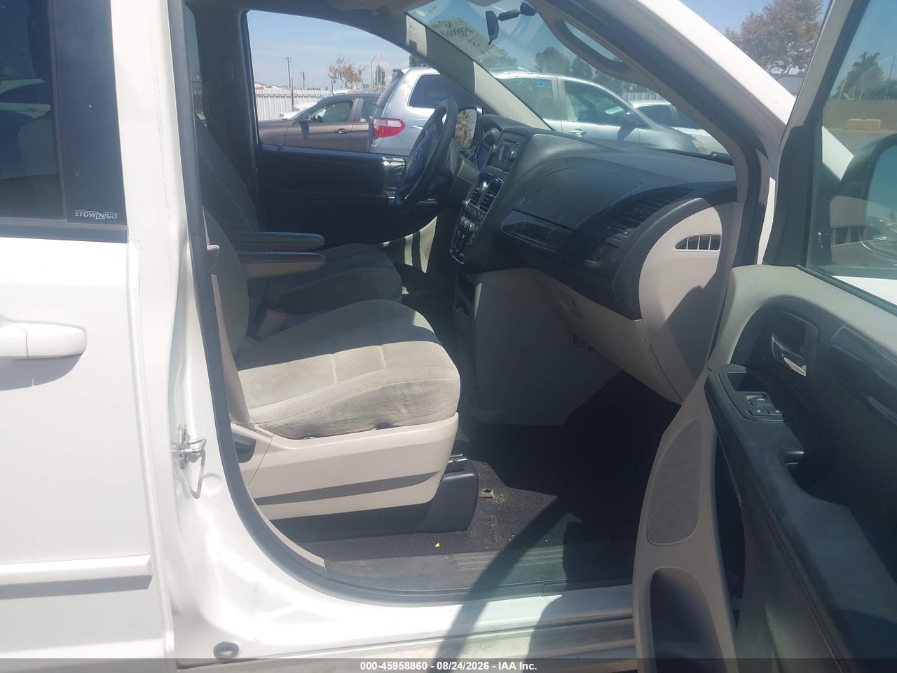 2013 DODGE GRAND CARAVAN SE · 5/11