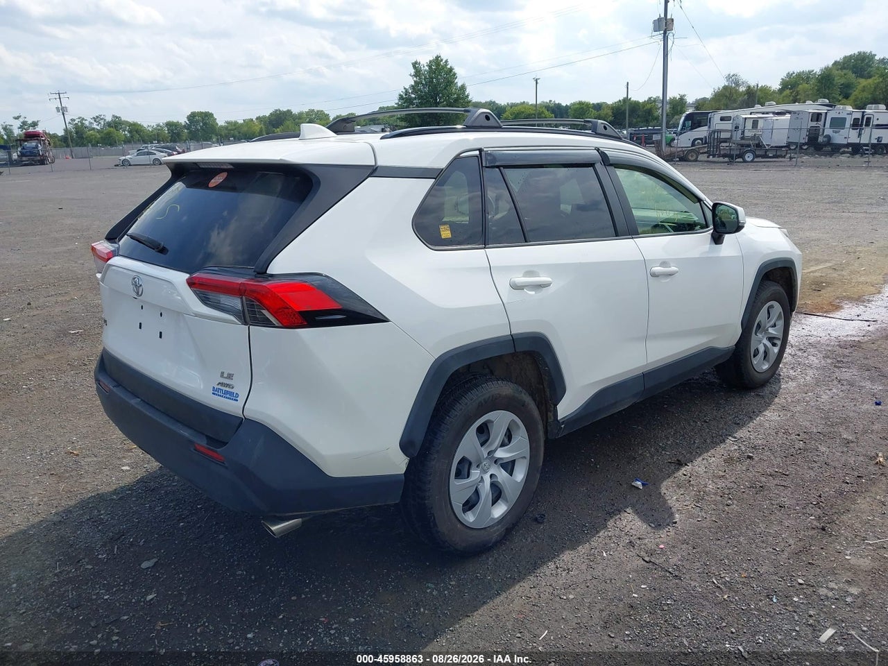 2019 TOYOTA RAV4 LE · 4/11