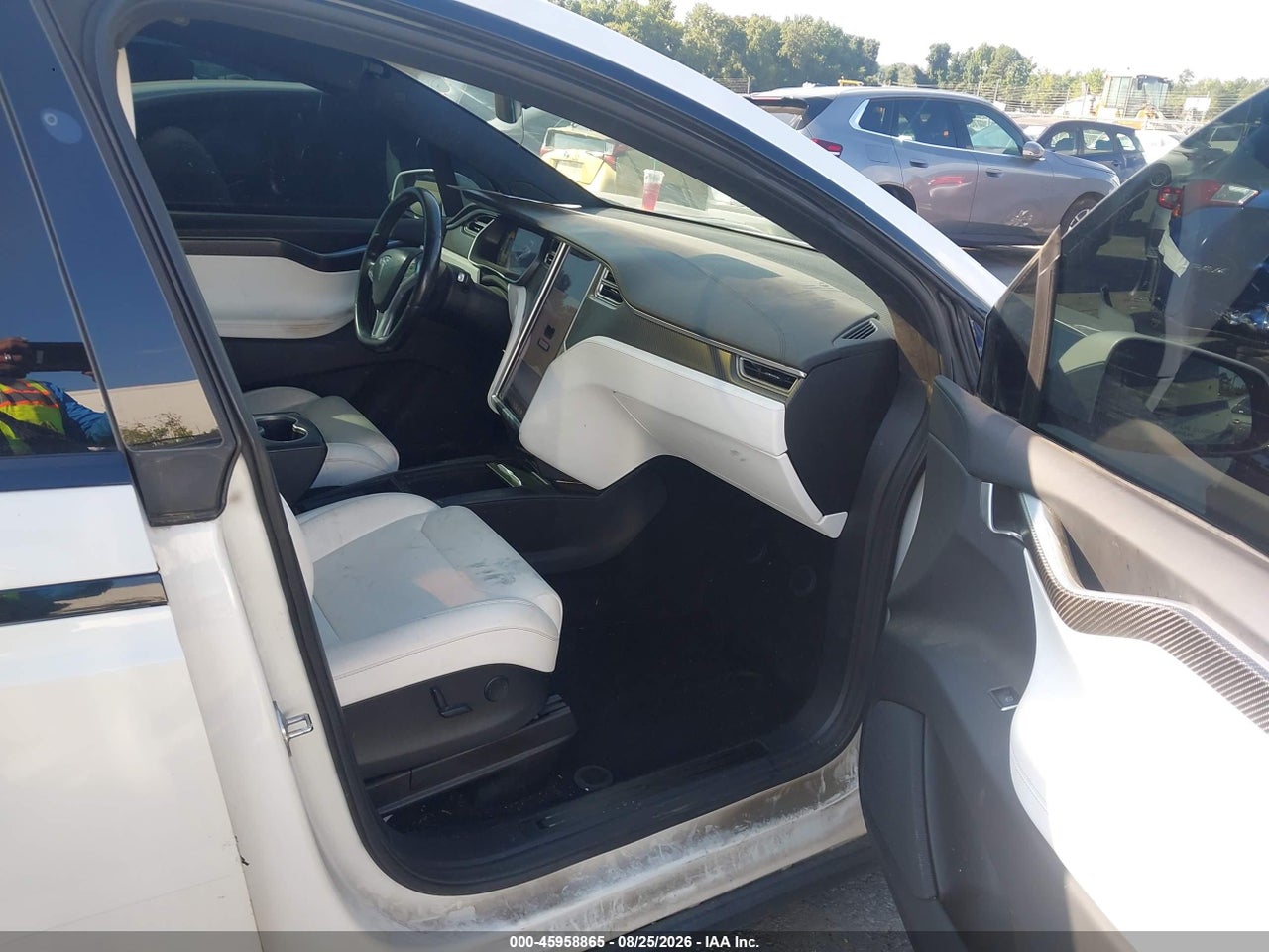 2018 TESLA MODEL X   · 5/11