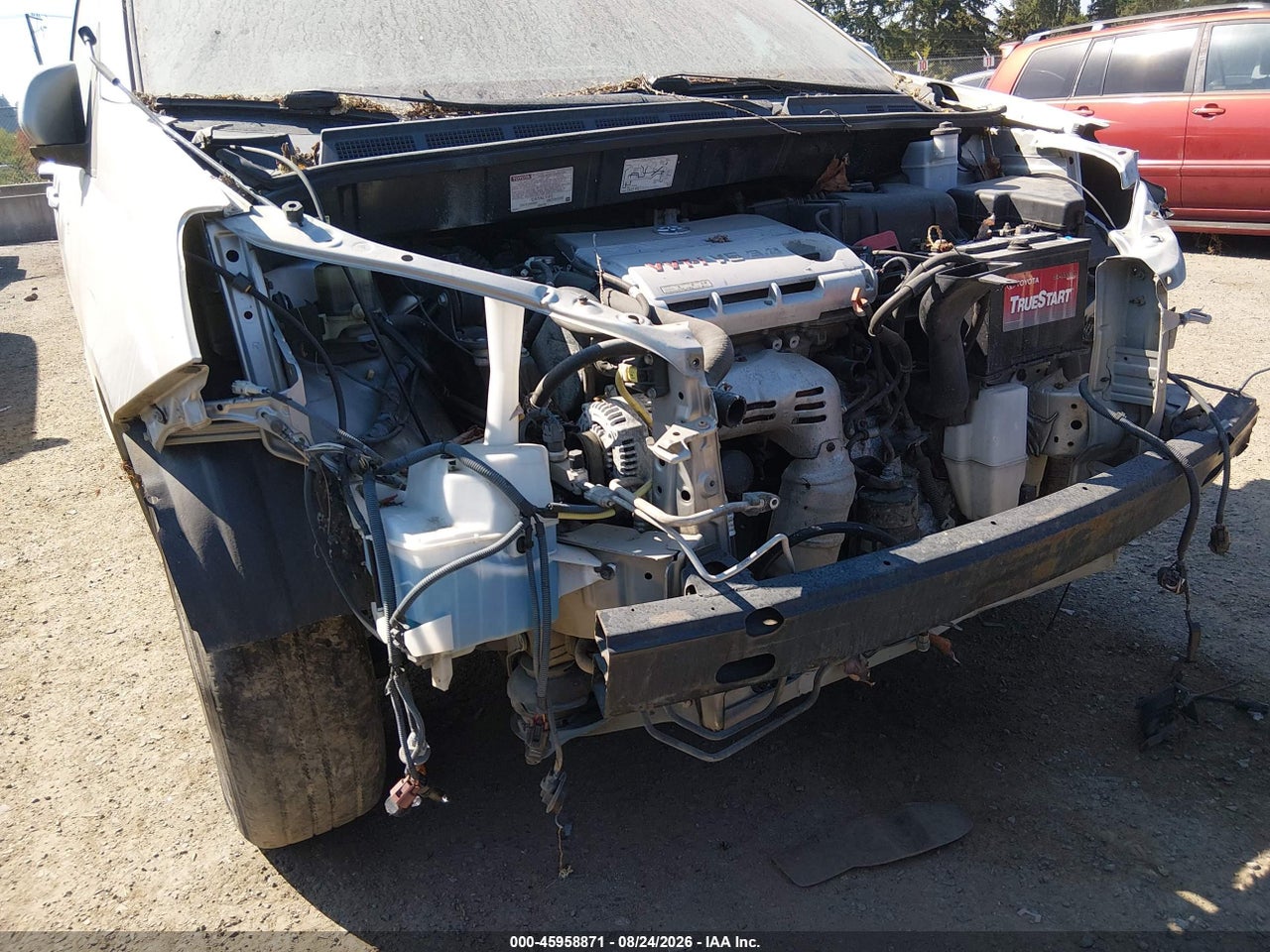 2004 TOYOTA SIENNA XLE · 6/11