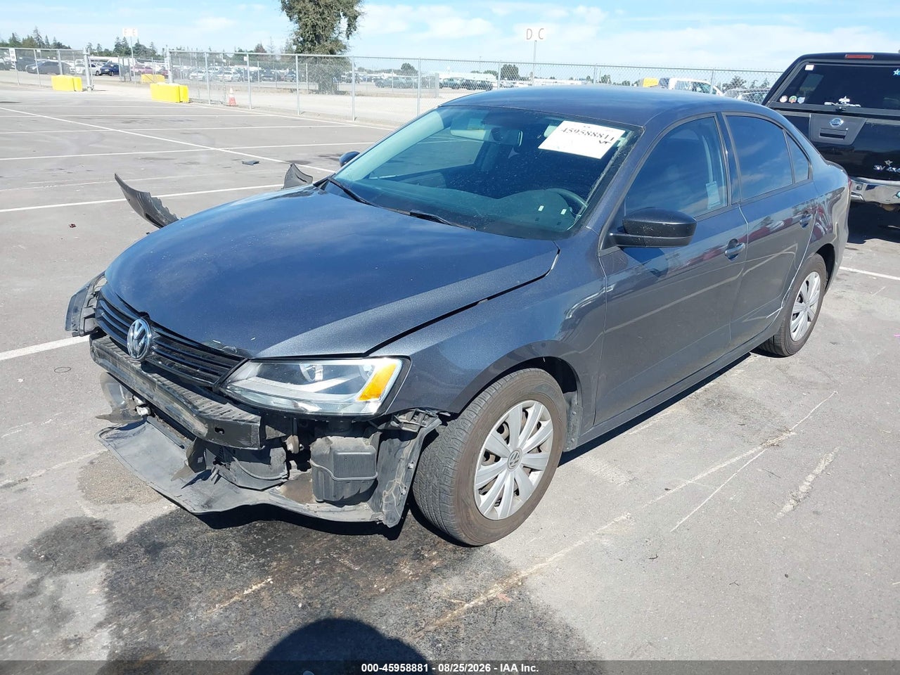 2013 VOLKSWAGEN JETTA 2.0L S · 2/11