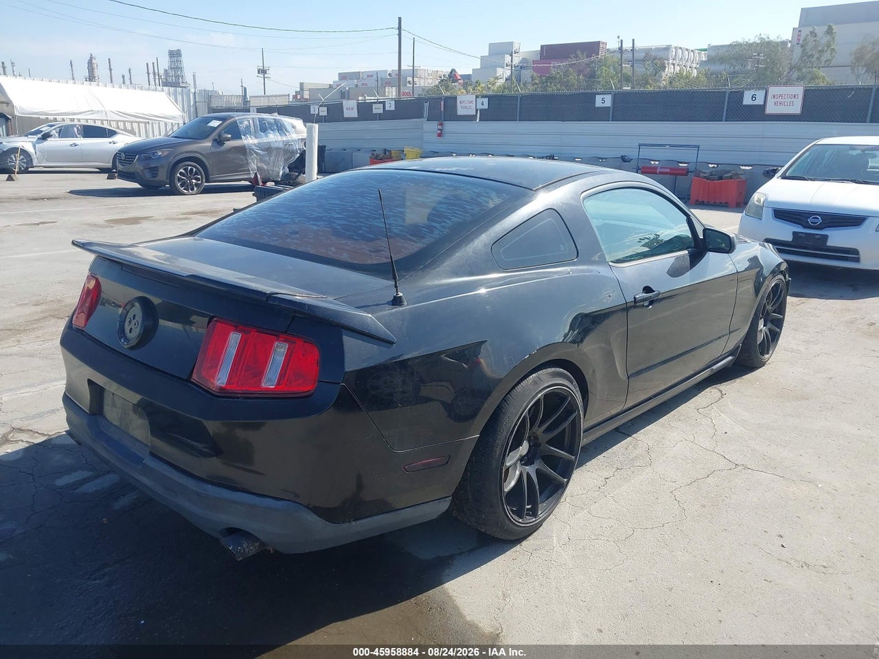 2010 FORD MUSTANG V6/V6 PREMIUM · 4/11
