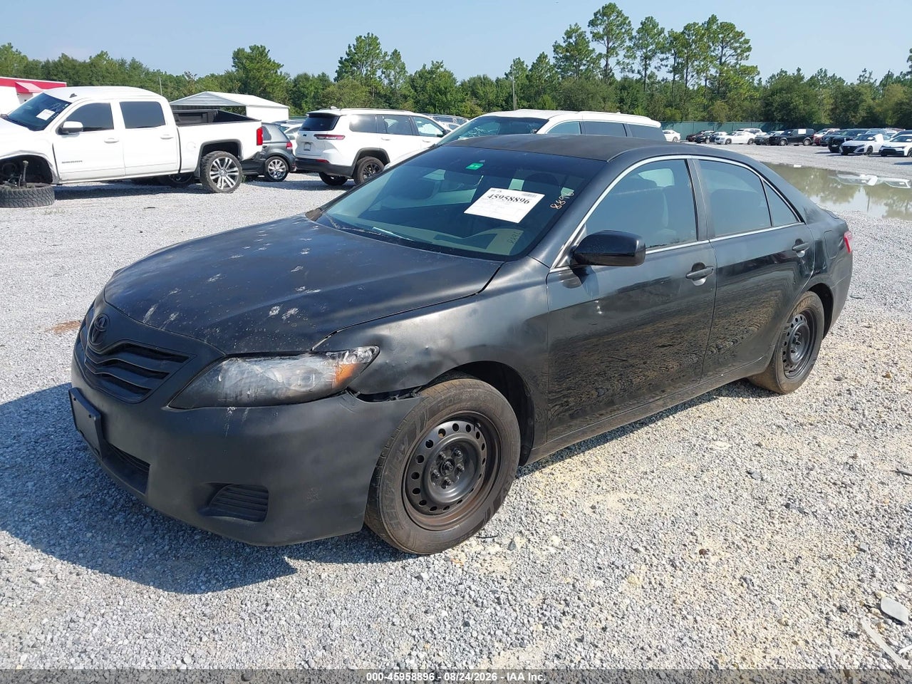 2011 TOYOTA CAMRY · 2/10