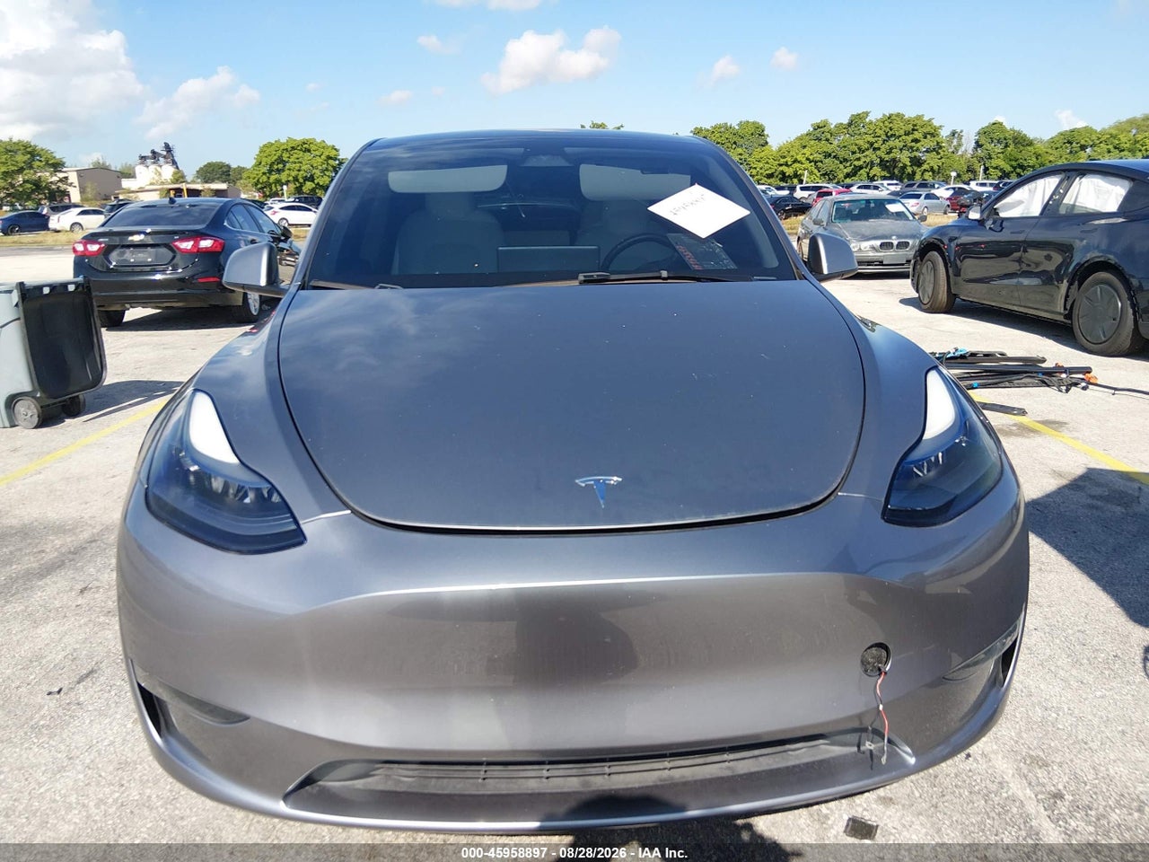 2025 TESLA MODEL Y LONG RANGE DUAL MOTOR ALL-WHEEL DRIVE · 6/10