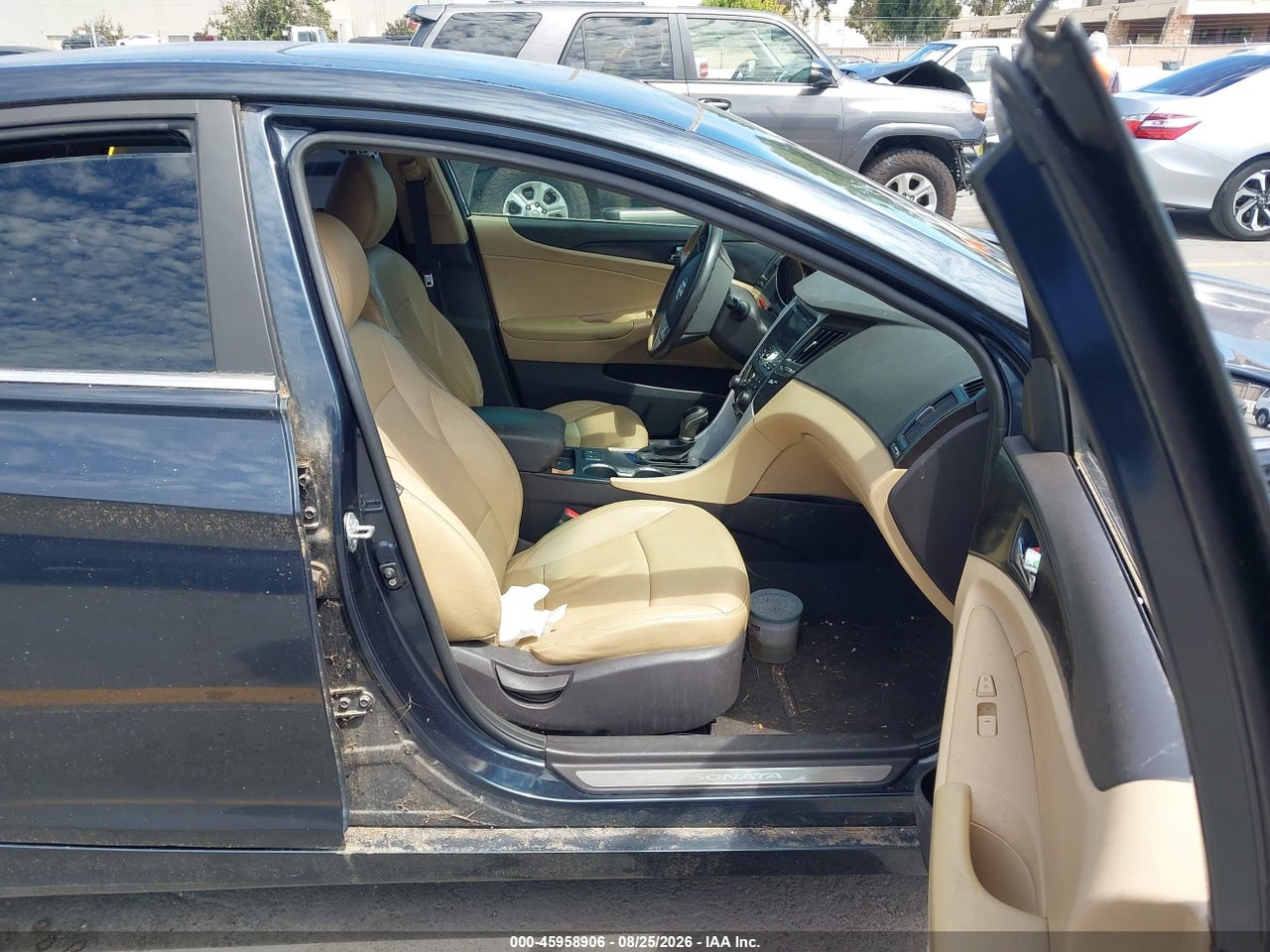 2011 HYUNDAI SONATA LIMITED · 5/11