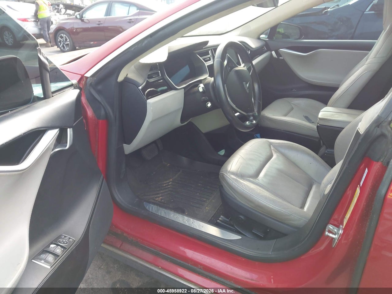 2015 TESLA MODEL S 70D/85D/P85D · 5/10