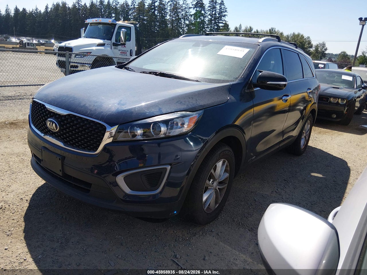 2017 KIA SORENTO 3.3L LX · 2/11