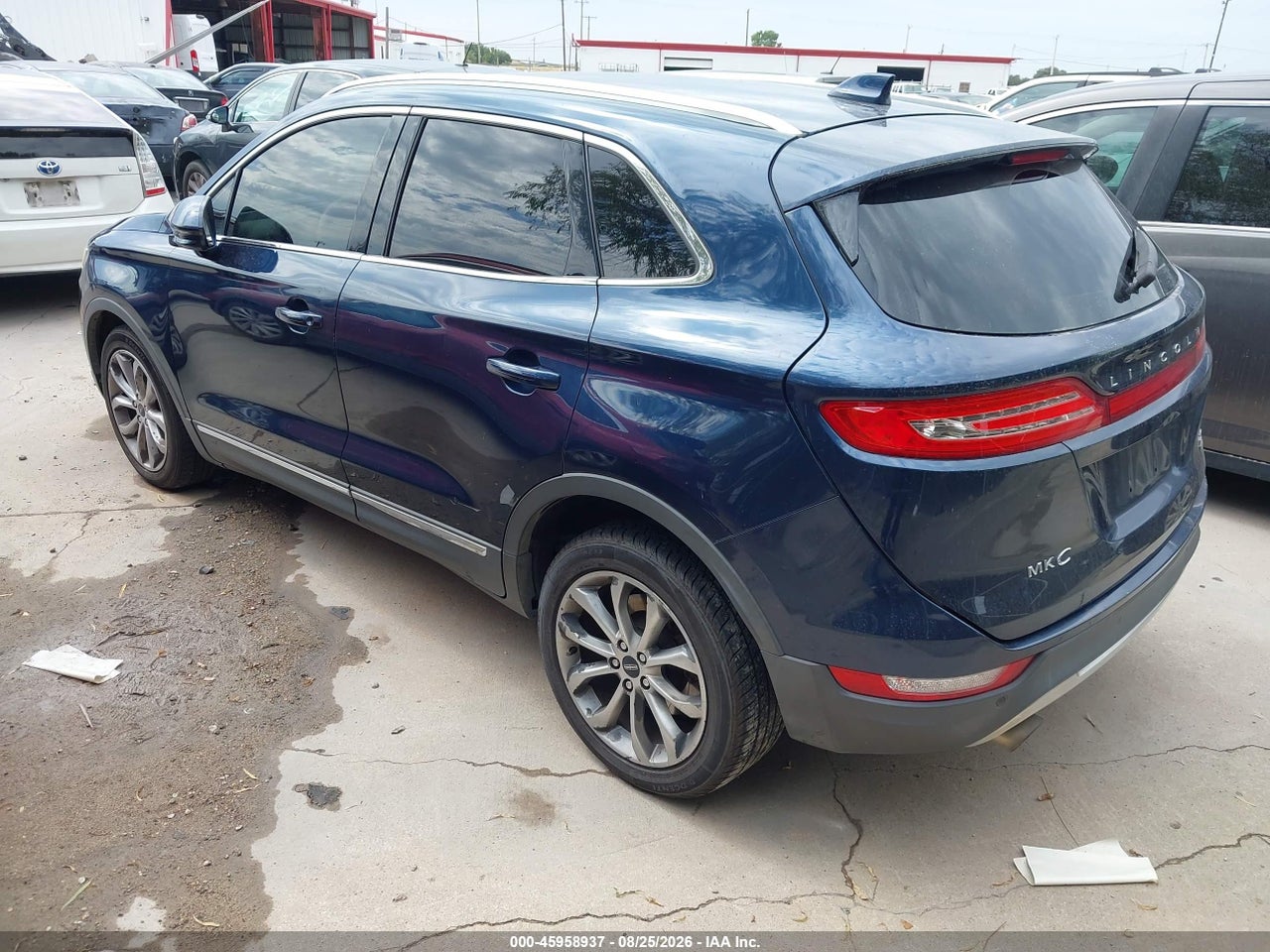 2015 LINCOLN MKC · 3/11