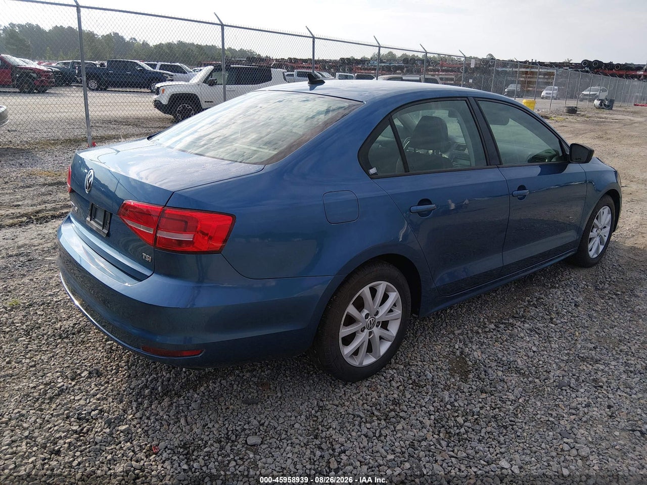 2015 VOLKSWAGEN JETTA 1.8T SE · 4/11