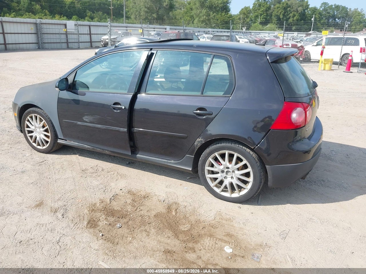 2007 VOLKSWAGEN GTI 4-DOOR (M6) · 3/11
