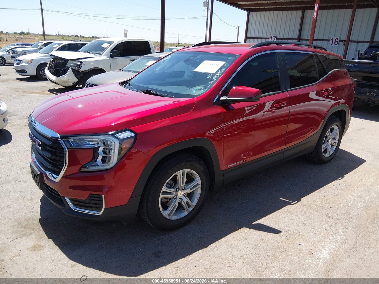 2024 GMC TERRAIN FWD SLE · 2/11
