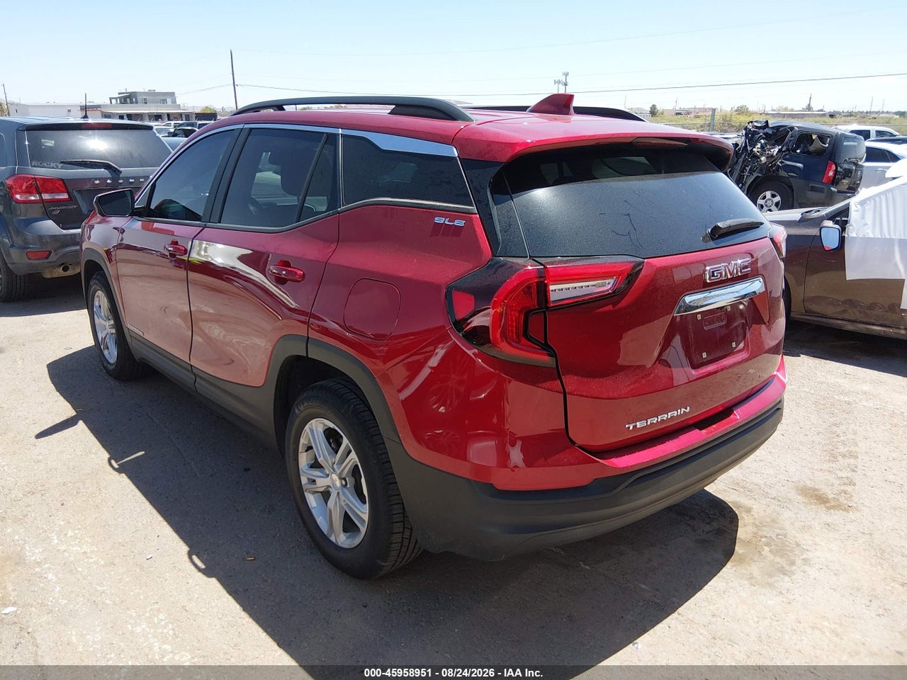 2024 GMC TERRAIN FWD SLE · 3/11